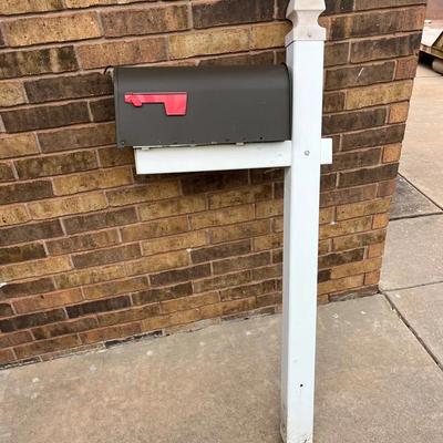 Mail Box