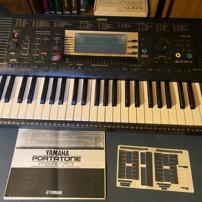 Yamaha Keyboard 