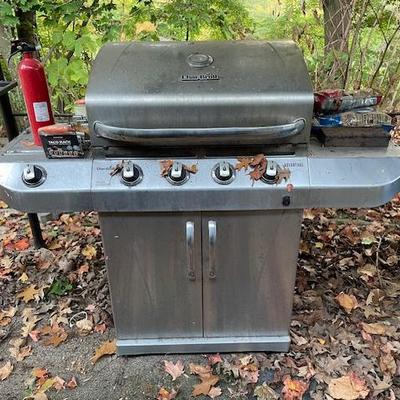 Monster-sized Grill!