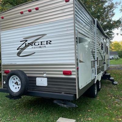 2014 CrossRoads Zinger Travel Trailer 