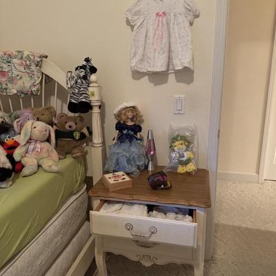Sale Photo Thumbnail #46