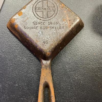 Griswold Egg Skillet