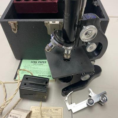 Leitz Microscope