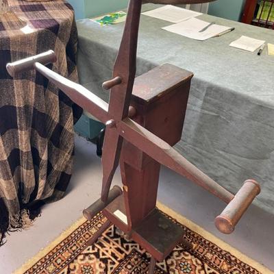 4 spoke yarn winder