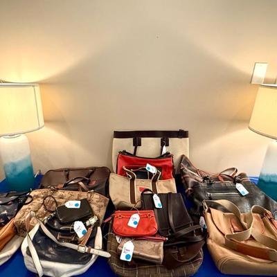 Sale Photo Thumbnail #125