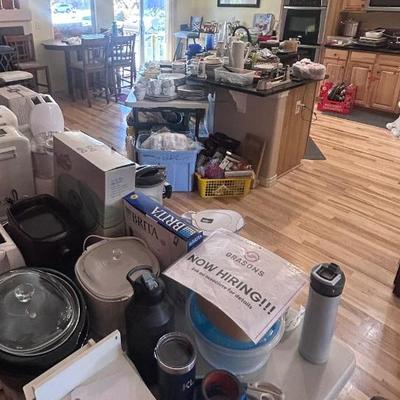 Estate sale photo