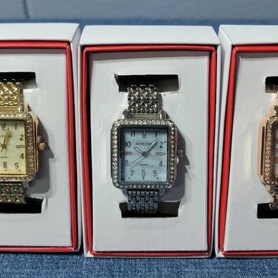 New Old Stock Women’s Kessaris Watch Set Of 3 