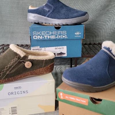 Women's Size 9.5 Lined Suede Slides New In Box