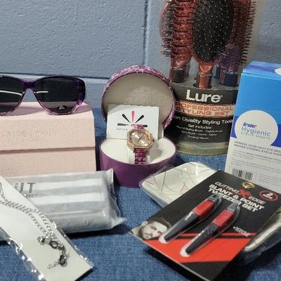 Purple Beauty Collection Featuring Privè-Revaux And Isaac Mizrah - New In Box