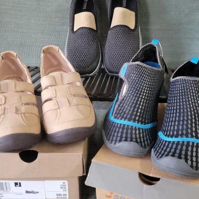 Trio Of Women's New Size 10 Shoes Including Clarks 