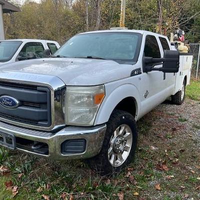 F250 Service Truck - Needs some repairs
