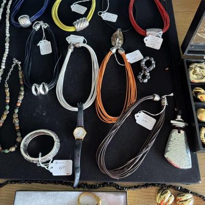 Sale Photo Thumbnail #16