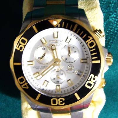 Sale Photo Thumbnail #147: Invicta Watch