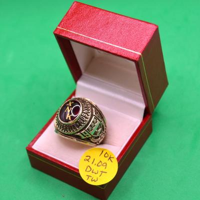 Sale Photo Thumbnail #191: 10k Ring 