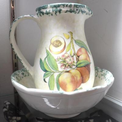 Bowl and Pitcher Set 