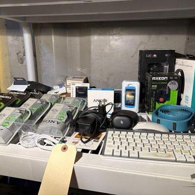 2802 • sjcam, universal chargers, jbl speaker