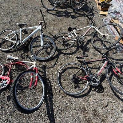 83004 • 4 bicycles