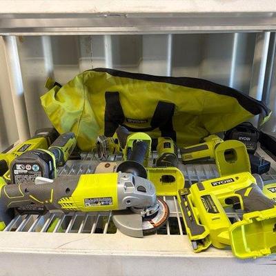 8602 • ryobi power tools