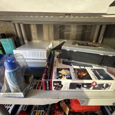 2814 • 4 dust off electronic air dusters, 4 large 3 ring binder’s