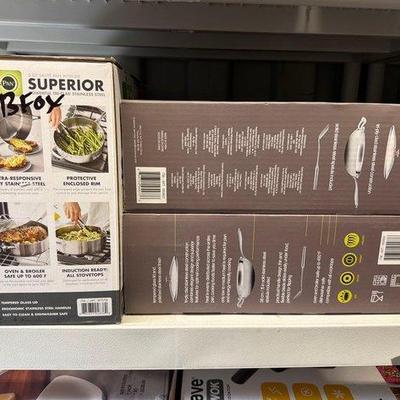 8064 • 2 new! miu 13” wok pans and 1 green pan 5qt sauté pan