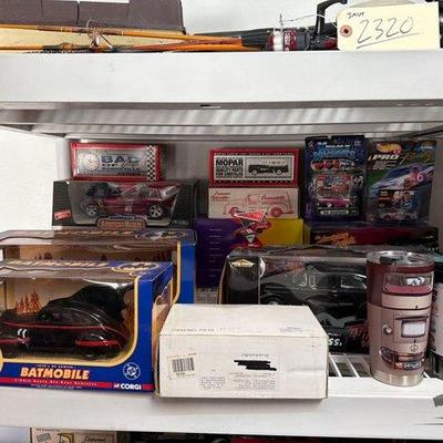 2322 • model cars, coin banks, and cups
