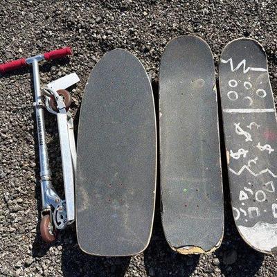 83008 • 3 skateboards and 1 razor scooter
