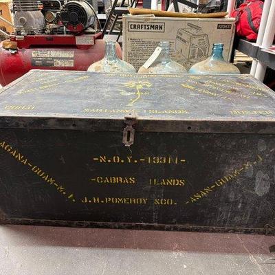 Sale Photo Thumbnail #159: 2258 • vintage trunk