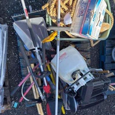 81018 • assorted yard tools