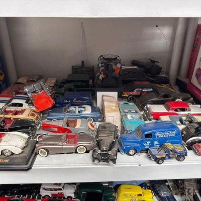 2332 • die cast car collection