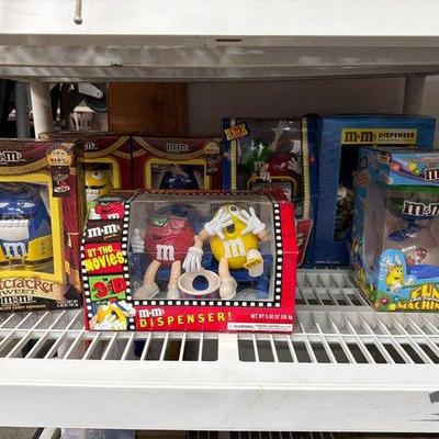2386 • m&m’s candy dispensers