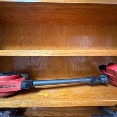 2516 • milwaukee m18 fuel brushless vacuum cleaner