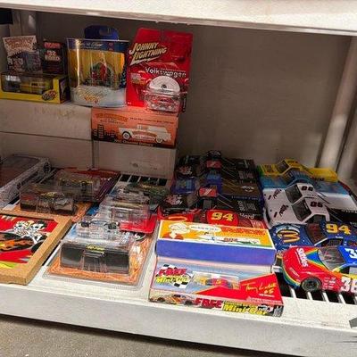 2350 • model cars and decorative tile