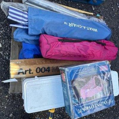 81016 • assorted camping items