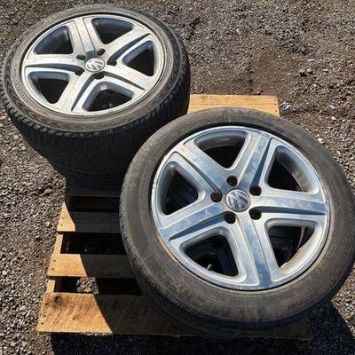 84038 • 4 volkswagen wheels with tires
