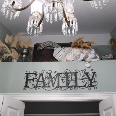 Sale Photo Thumbnail #495