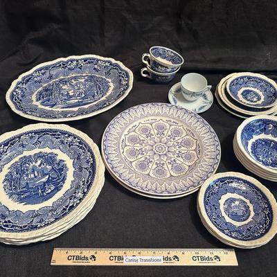 Blue and White Chinaware Collection 