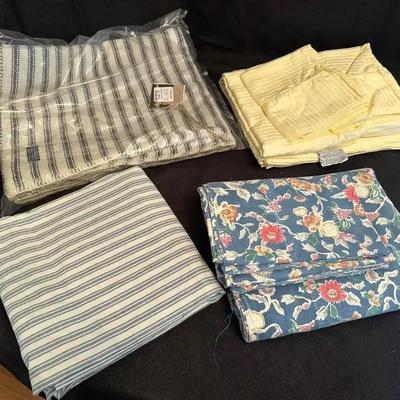 Sheets & Pillow Cases 