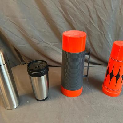 Thermoses – Stainless Steel & Retro Orange Styles