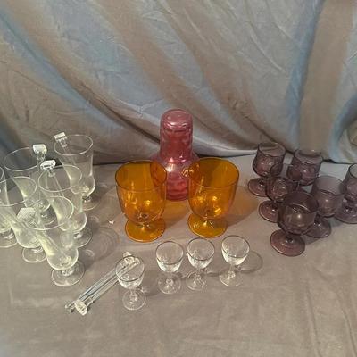 Retro Glassware Lot – Colorful 20+ Piece Assortment