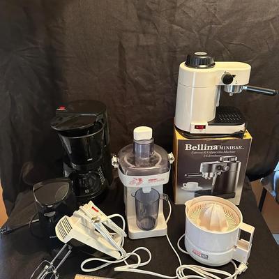 Small Kitchen Appliance Lot – Coffee Makers, Espresso Machine, Mixers, Juicer & More