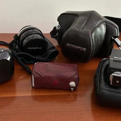 Vintage Cameras - Olympus, Honeywell Strobonar & Rollie