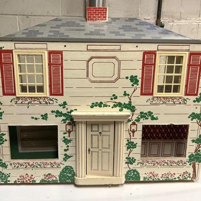 Keystone Vintage Dollhouse