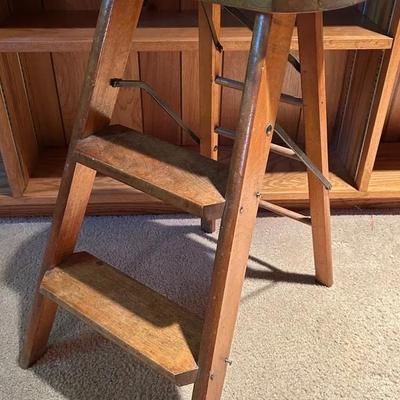 CrakerJac Wooden Step Stool