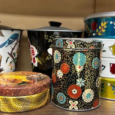 Vintage Colorful Decorative Tins