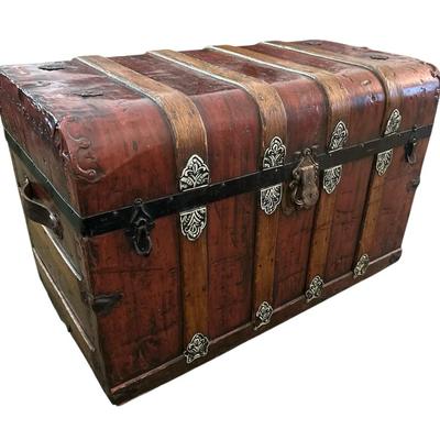 Vintage Steamer Trunk