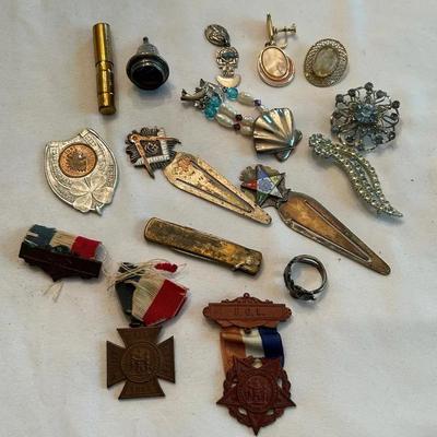 Vintage Brooches, Medals & 1901 Indian Head Penny