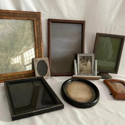 Mix Of Vintage Picture Frames