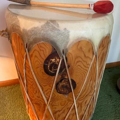 Native America Rawhide Drum With Drumstick