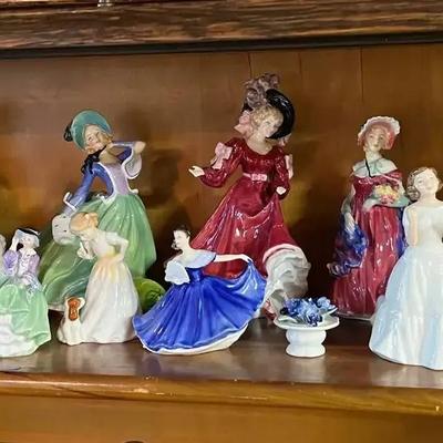 International Royal Doulton Figurine Collection 