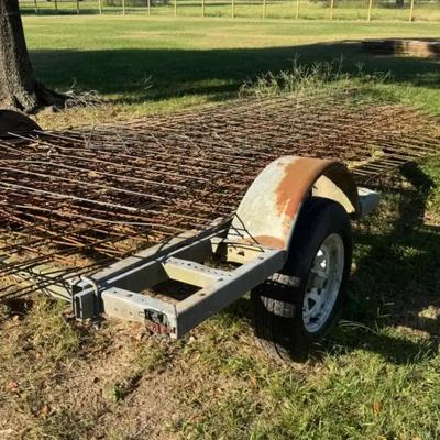Trailer and Galvanized Wire Fencing 